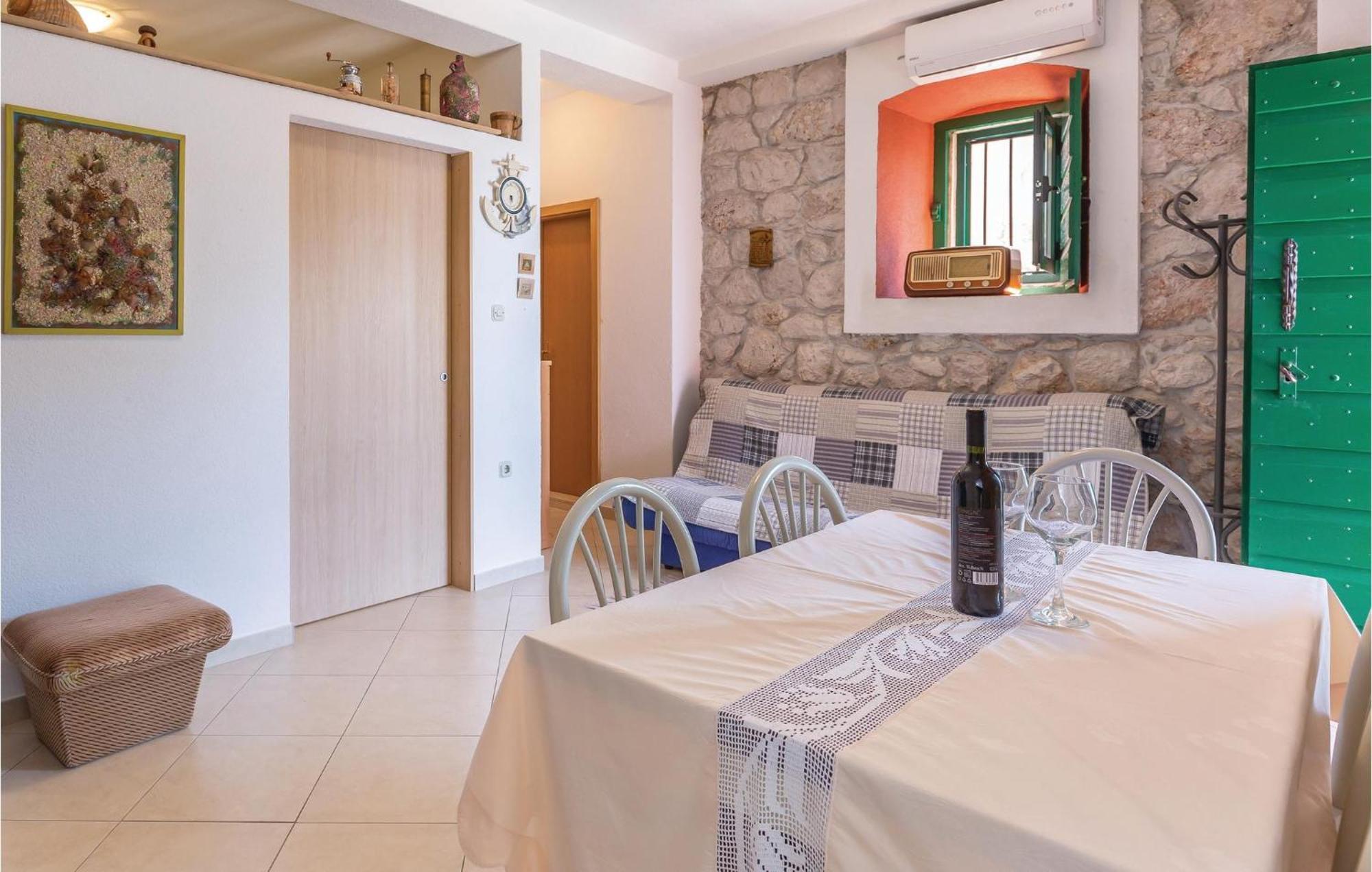 Awesome Home In Podgora With Kitchen Luaran gambar