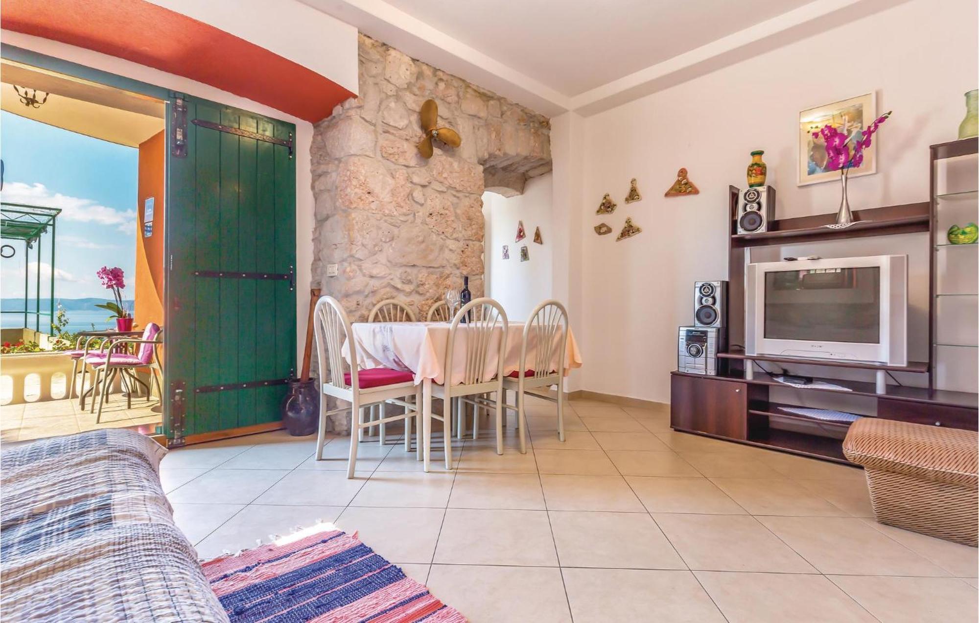 Awesome Home In Podgora With Kitchen Luaran gambar
