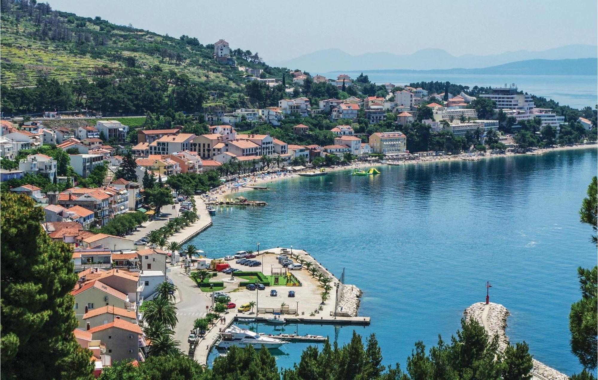 Awesome Home In Podgora With Kitchen Luaran gambar