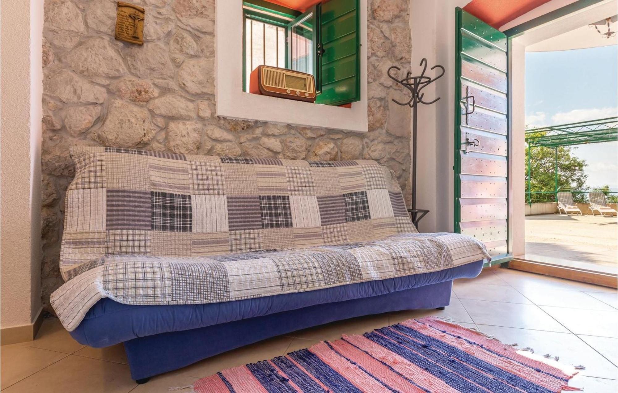 Awesome Home In Podgora With Kitchen Luaran gambar